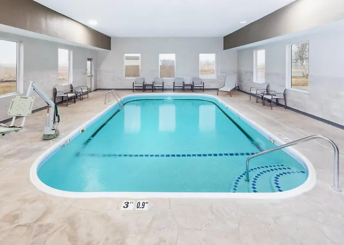 Express Pekin - Peoria Area By Ihg Hotel Pekin Heights