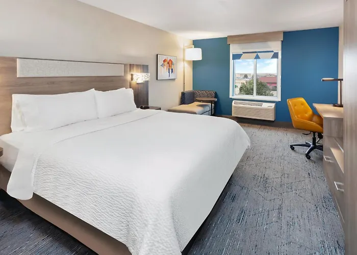 Express Pekin - Peoria Area By Ihg Pekin Heights