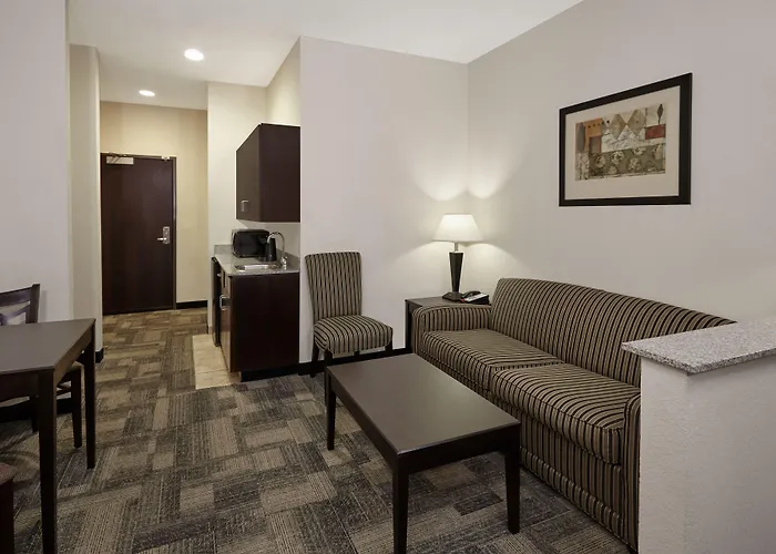 Express Pekin - Peoria Area By Ihg Hotel Pekin Heights