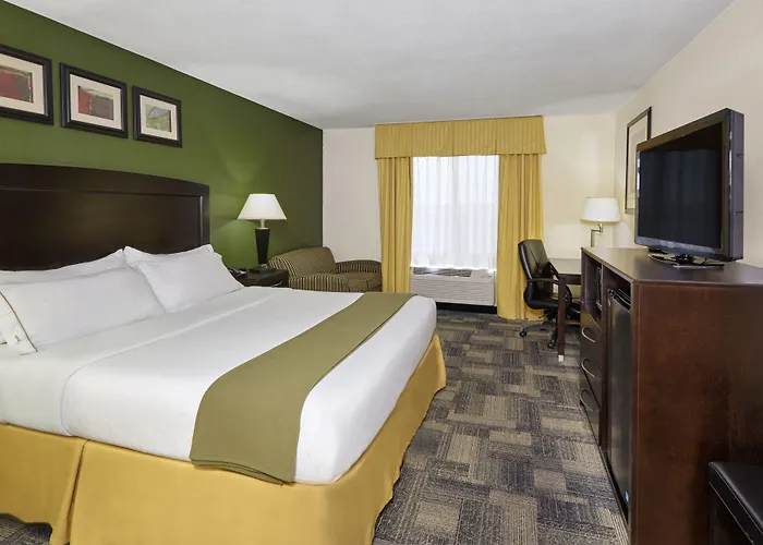 Express Pekin - Peoria Area By Ihg