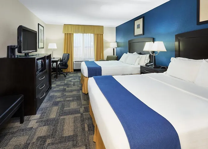 Hotel Express Pekin - Peoria Area By Ihg 2*