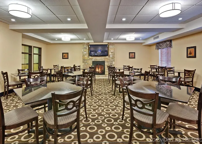 Hotel Express Pekin - Peoria Area By Ihg Pekin Heights